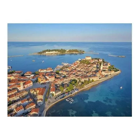 Marea With Pool 200m From The Beach